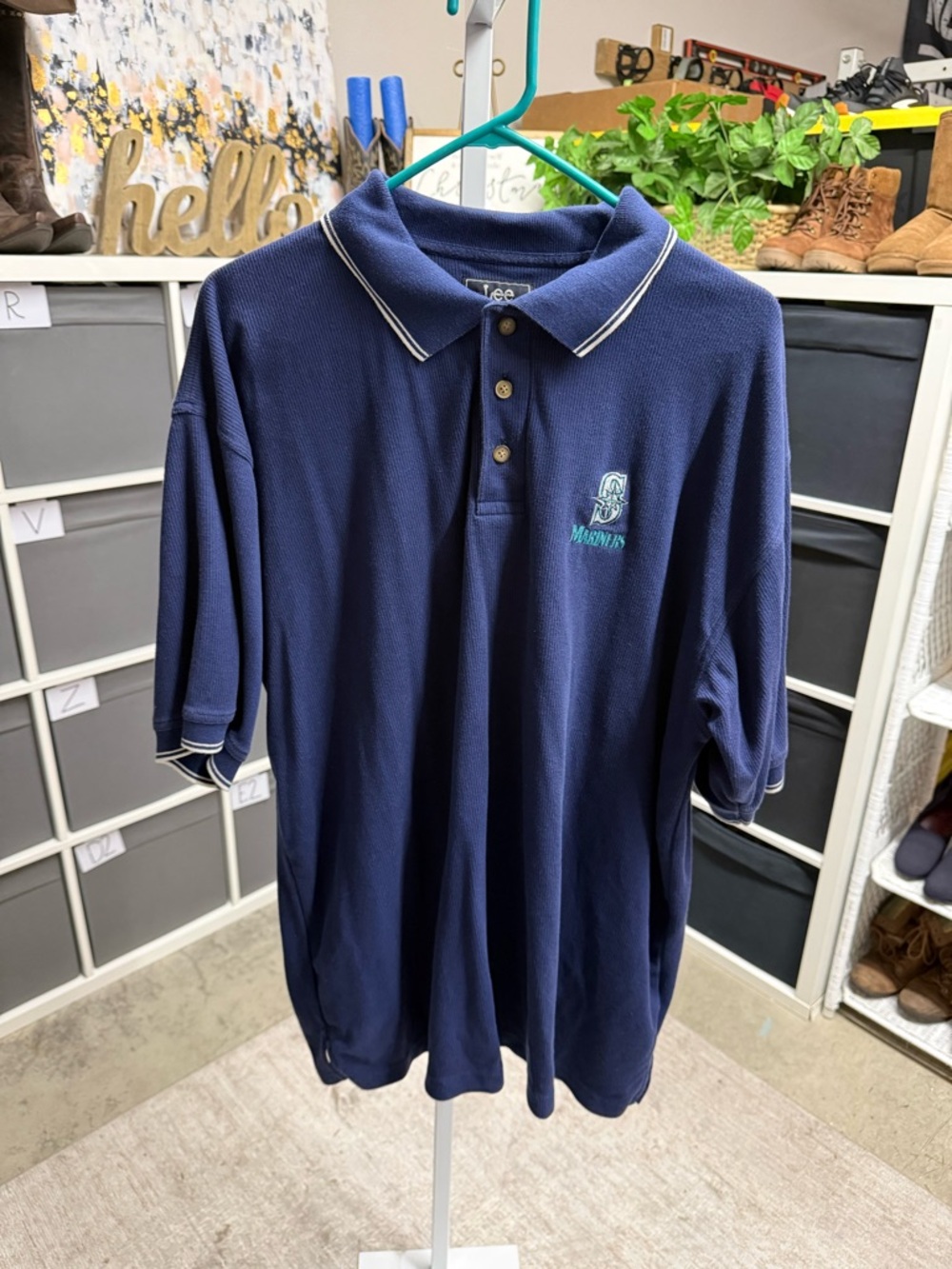 Lee Vintage Men’s Embroidered Mariners Logo Navy Short-Sleeve Polo